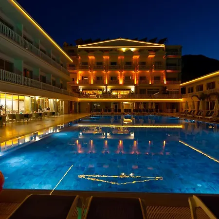 Üdülőközpont Sl La Perla Kemer