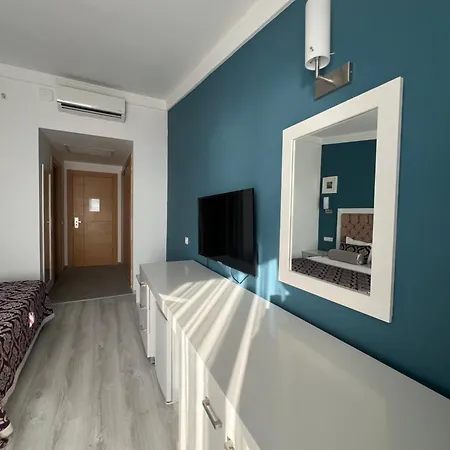 Курортный комплекс Sl La Perla