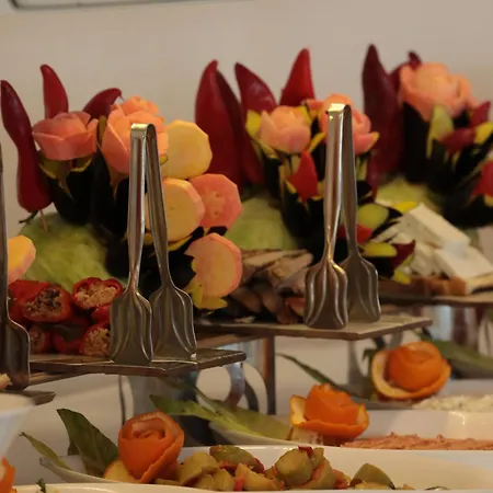 Sl La Perla Feriested