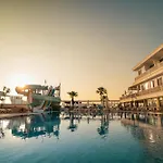 Resort Sl La Perla 4*