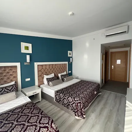 Sl La Perla 4* كمر